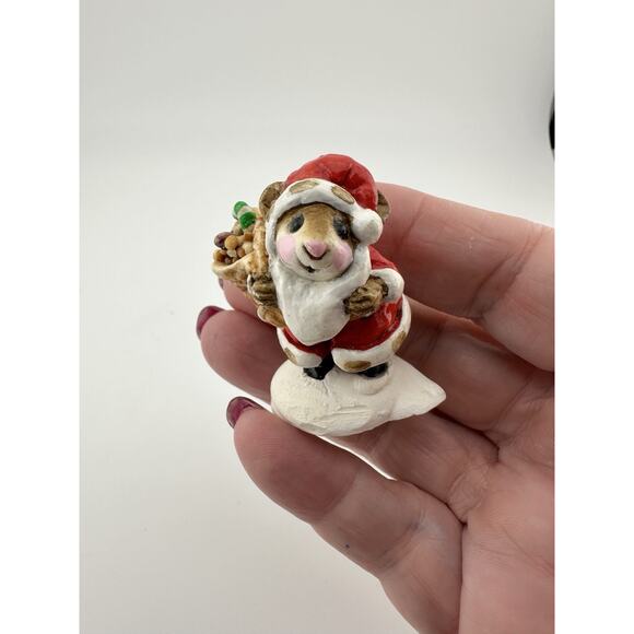 Wee Forest Folk "Santa Mouse" M-043 AP 1980 Mouse with Toy Bag Retired - Picture 2 of 8